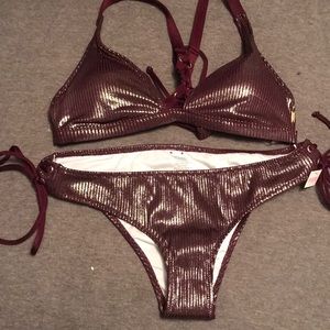 Victoria’s Secret bikini